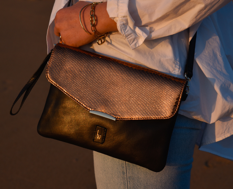 Pochette Dona